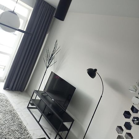 New Modern Apartment Užhorod Esterno foto